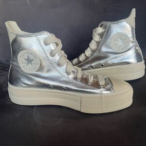Size 8 Converse Chuck Taylor All Star Lift Metallic Silver